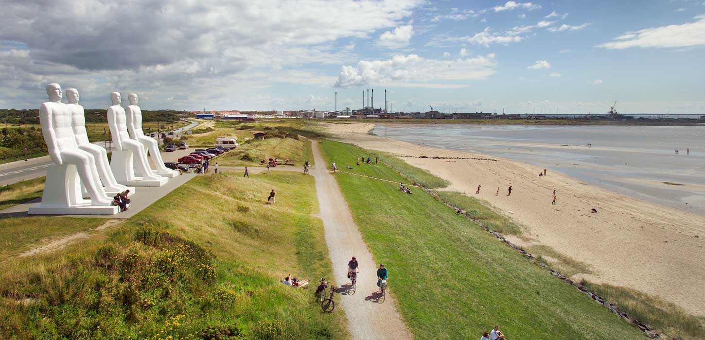 Strandliv ved Mennesket ved Havet i Esbjerg | Gigant sculpture Esbjerg | Gigantskulptur Esbjerg