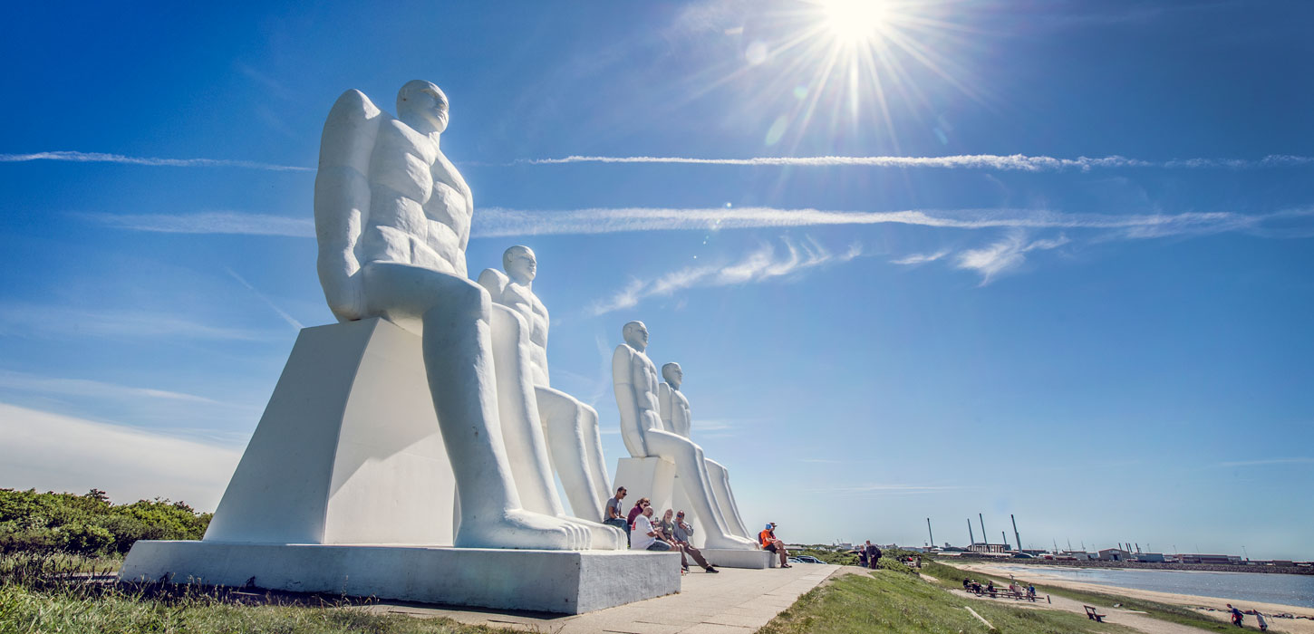 Mennesket ved Havet i solskin | Vadehavskysten