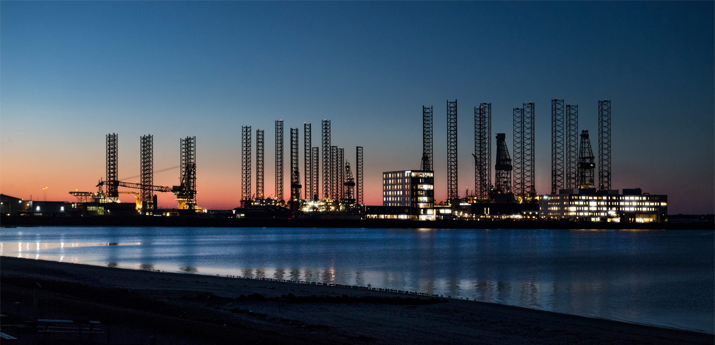 Cruise Esbjerg | Havnen i Esbjerg ved aftentid | Vadehavskysten