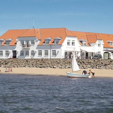 Hjerting Badehotel | By the Wadden Sea